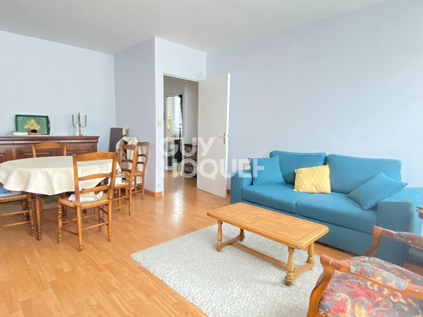 LOCATION : appartement 2 pièces (47 m²) à CHATEAUDUN