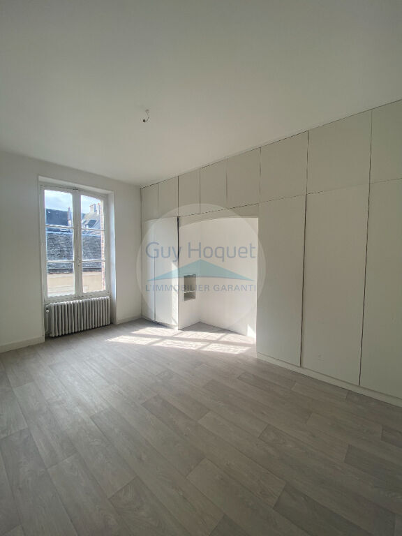 Maison T3 (126 m²) à louer à CHATEAUDUN