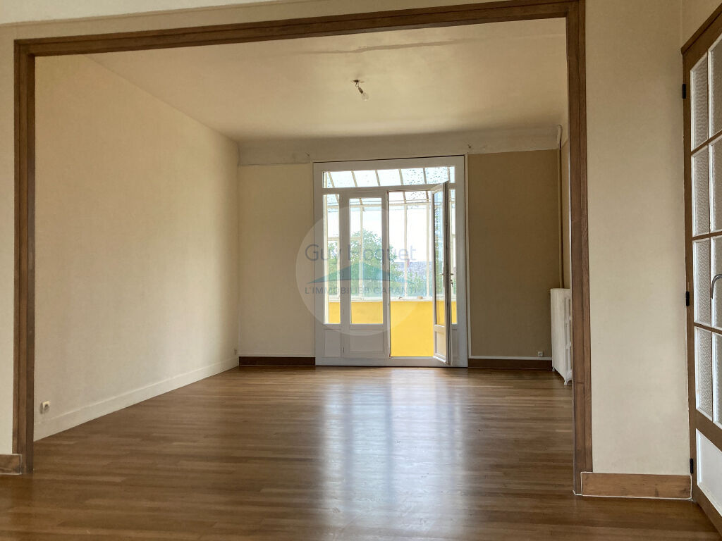 Maison 5 pièces (117 m²) en location à CHATEAUDUN