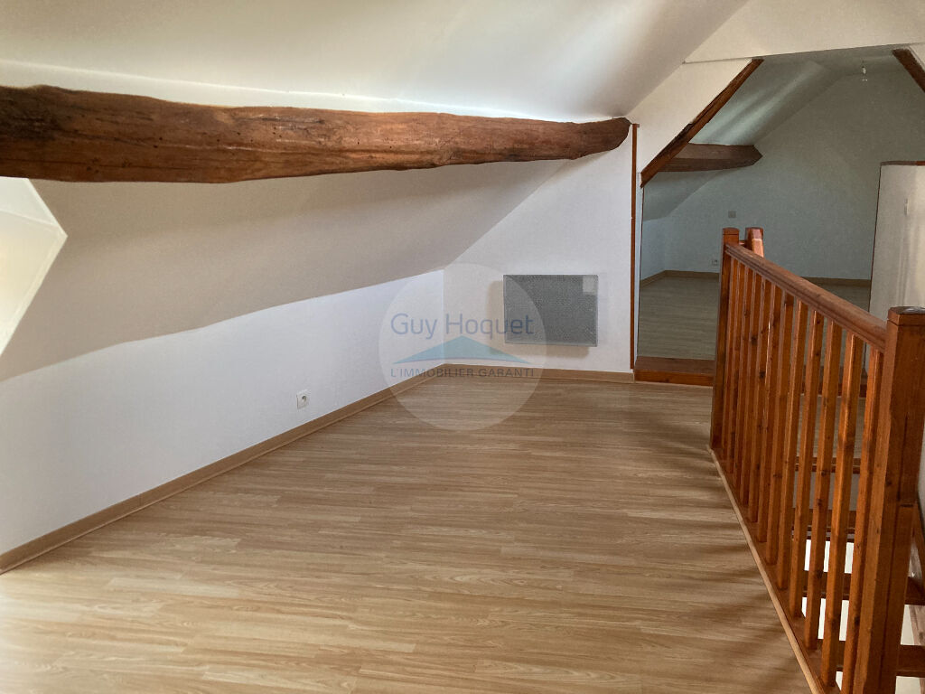 LOCATION d'une maison 2 pièces (51 m²) à CLOYES LES TROIS RIVIERES