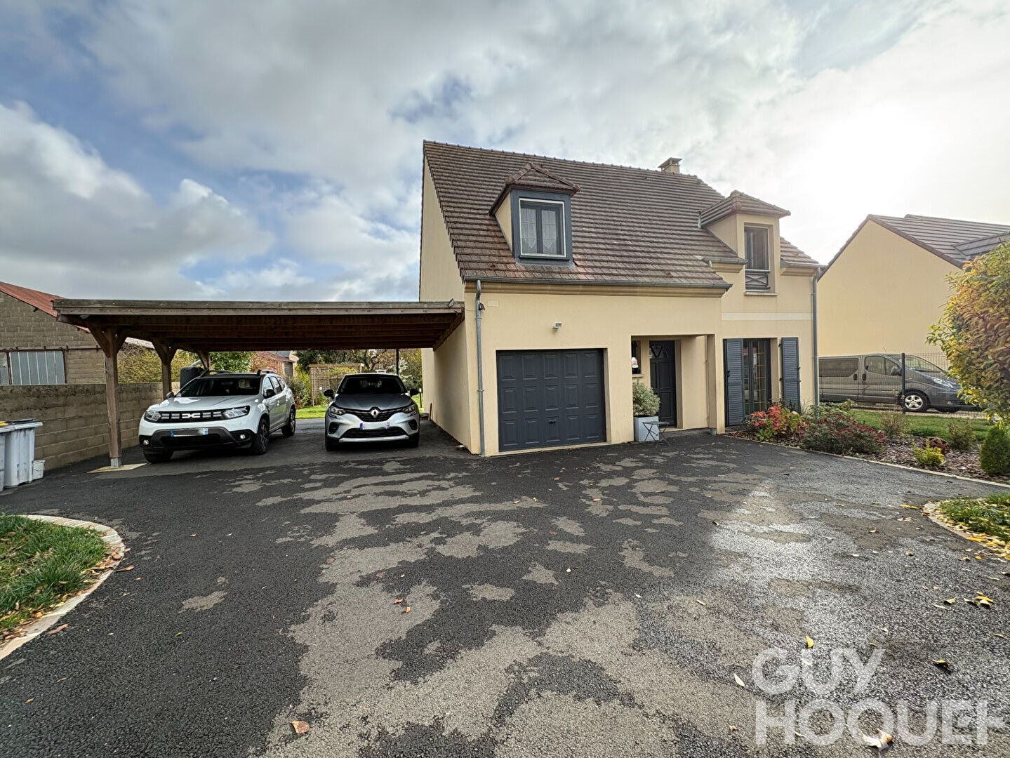 Maison à louer à Bonneval - 5 pièces, 4 chambres