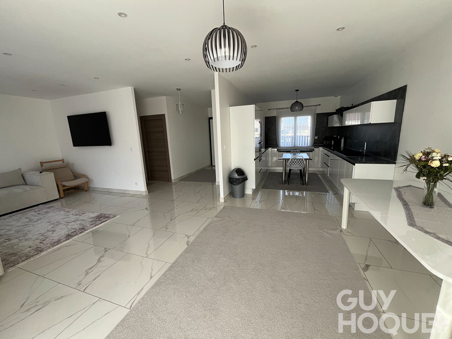 Pavillon récent de plain-pied à 5 minutes de Châteaudun