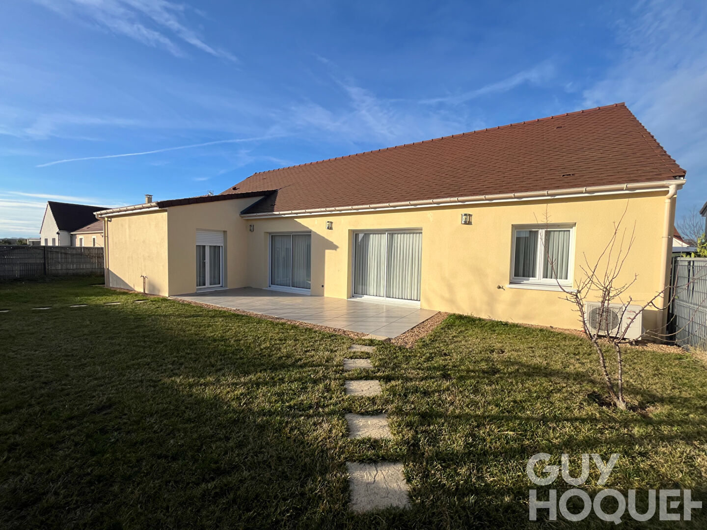 Pavillon récent de plain-pied à 5 minutes de Châteaudun