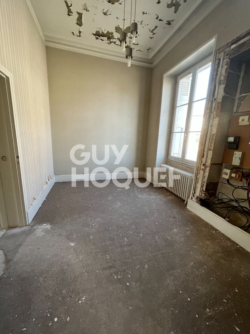 Maison de 10 pièces (264 m²) en vente à Chateaudun