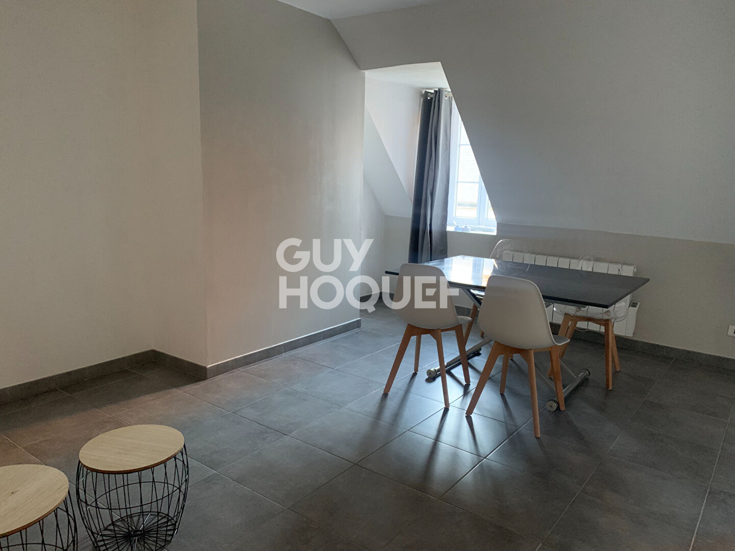 LOCATION d'un appartement F3 (61 m²) à CHATEAUDUN