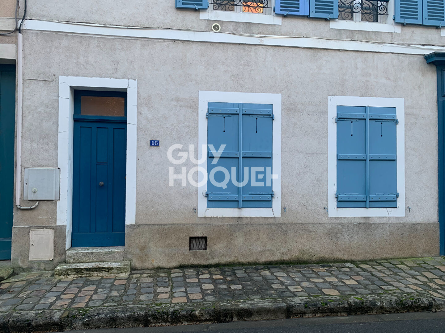 LOCATION d'un appartement F3 (61 m²) à CHATEAUDUN