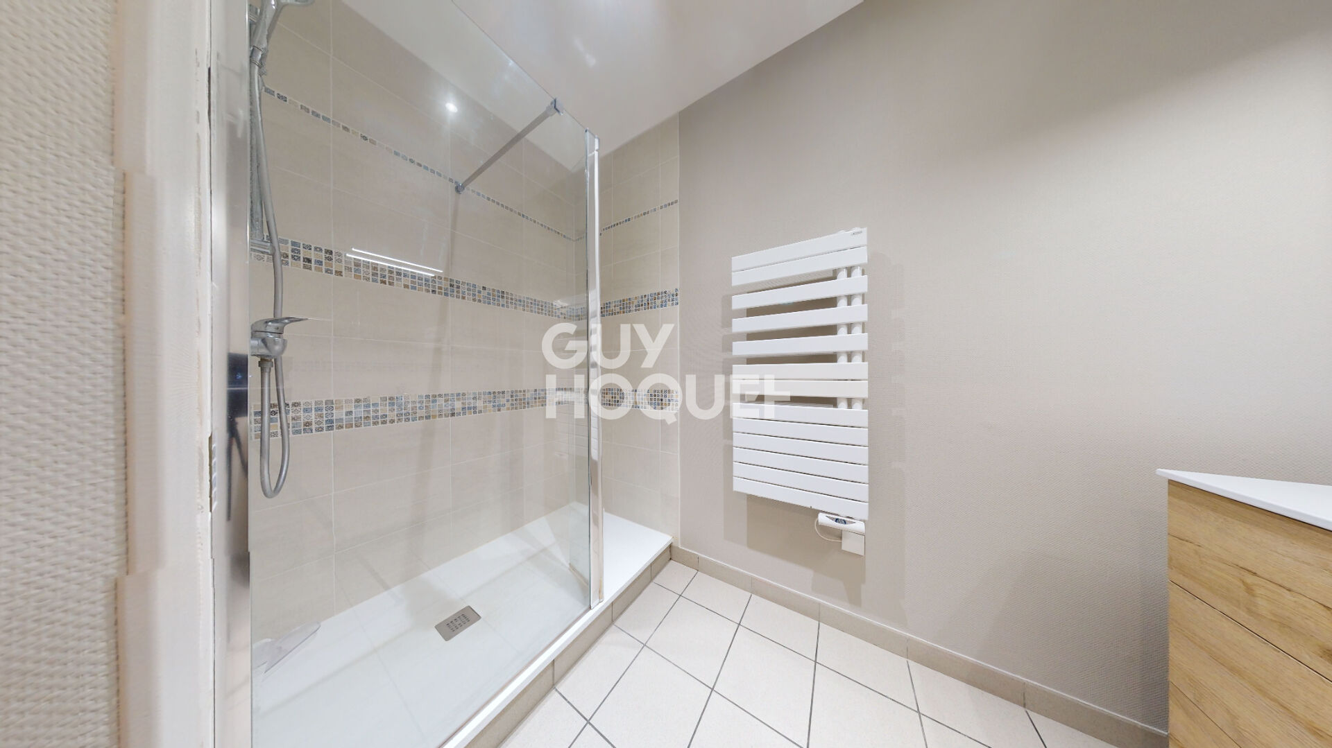 Châteaudun : maison F7 (200 m²)