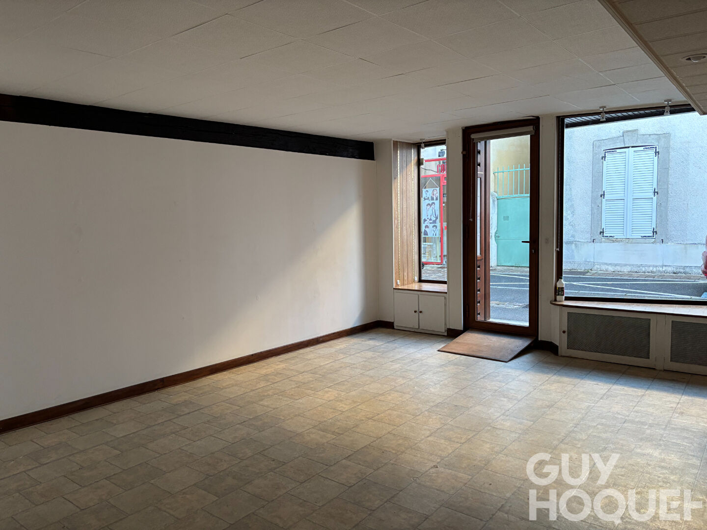 Local commercial Cloyes Les Trois Rivieres