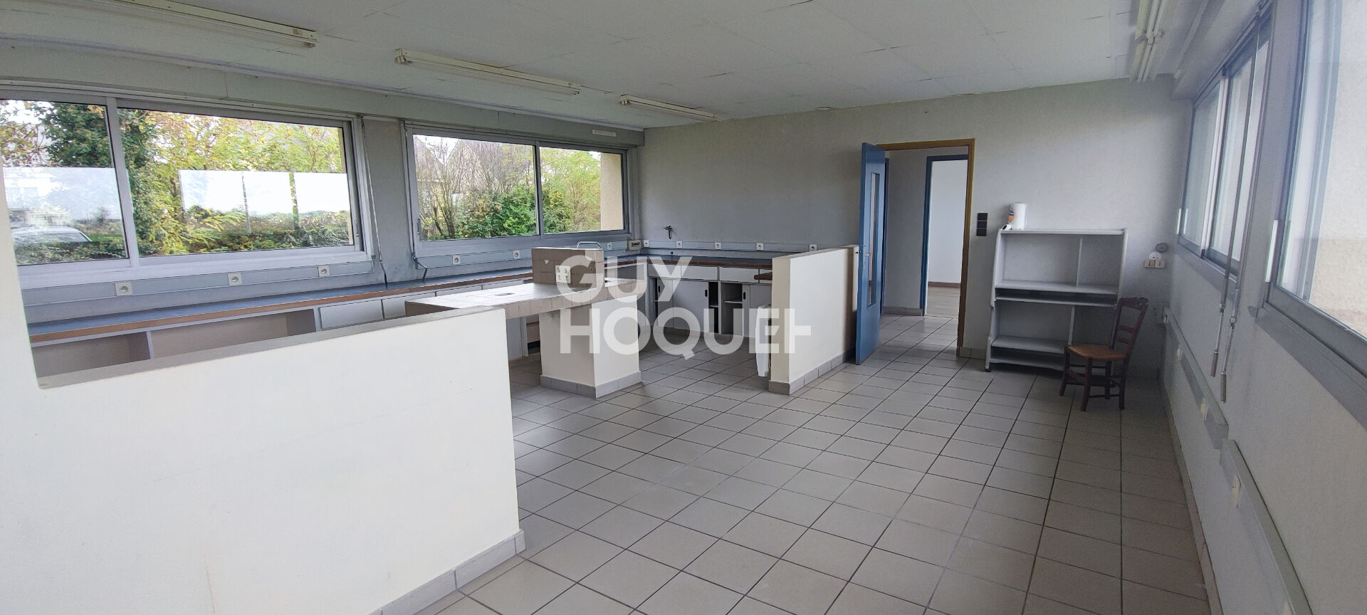 À louer - locaux de 67 m² à Châteaudun