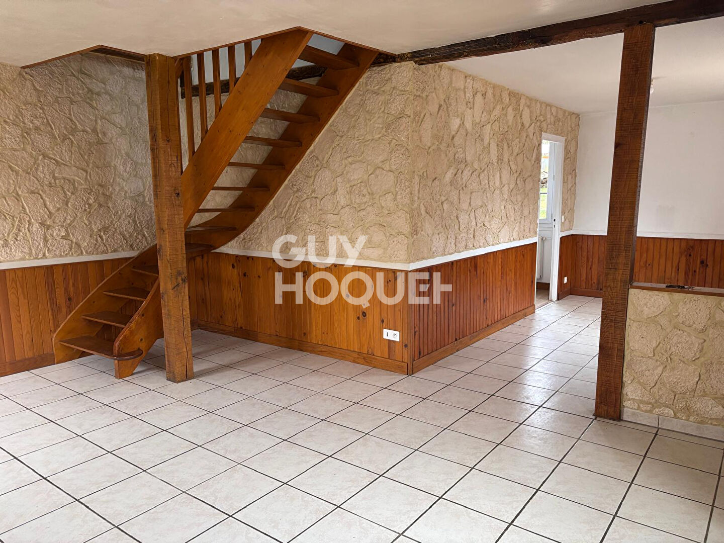 BAZOCHES EN DUNOIS : maison T4 (62 m²) à louer