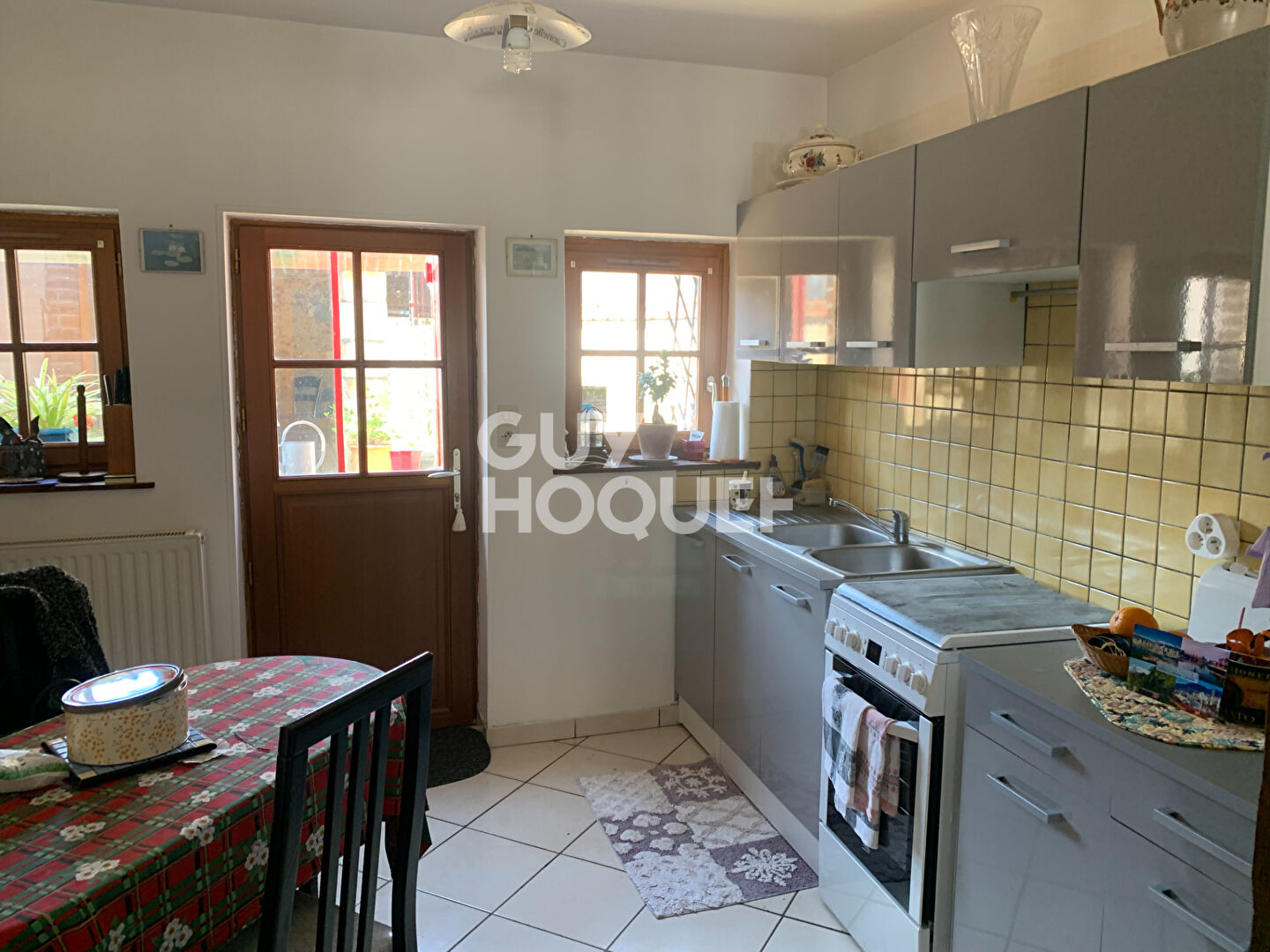 Maison à vendre à Cloyes sur le Loir - 2 chambres.