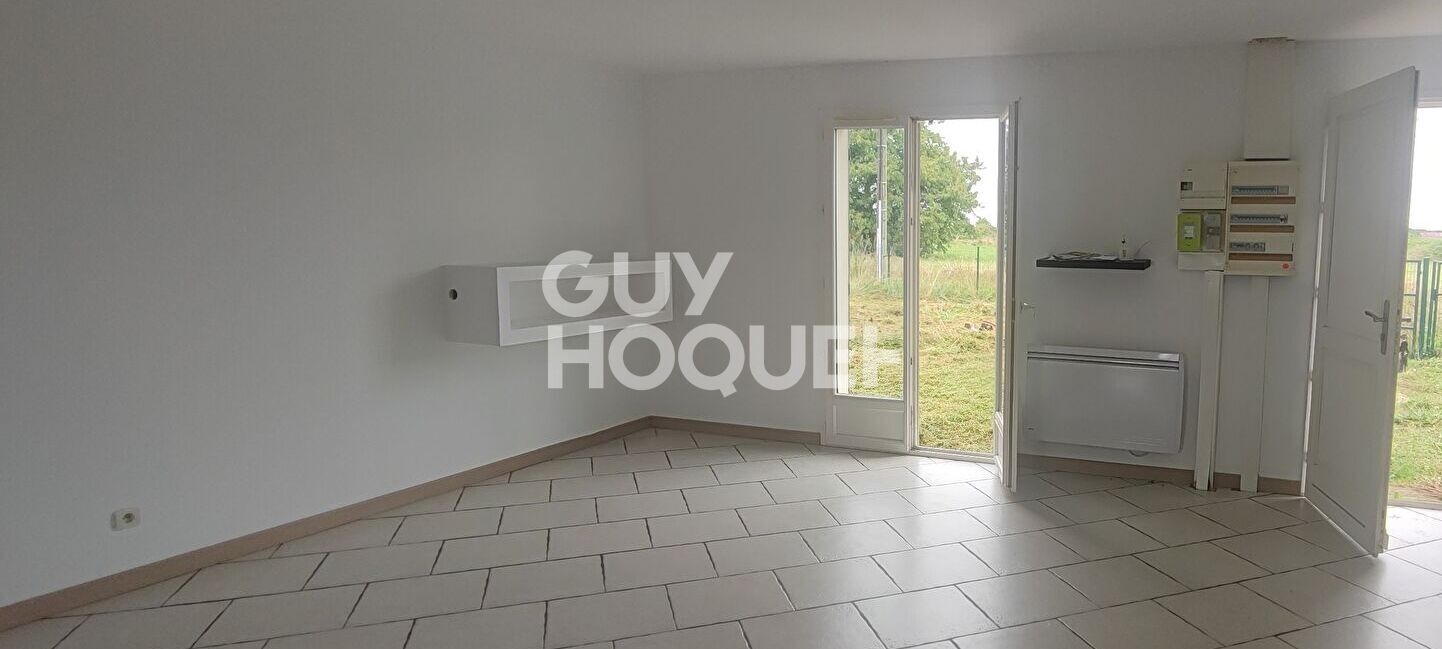 LOCATION d'une maison de 5 pièces (115 m²) à Dangeau