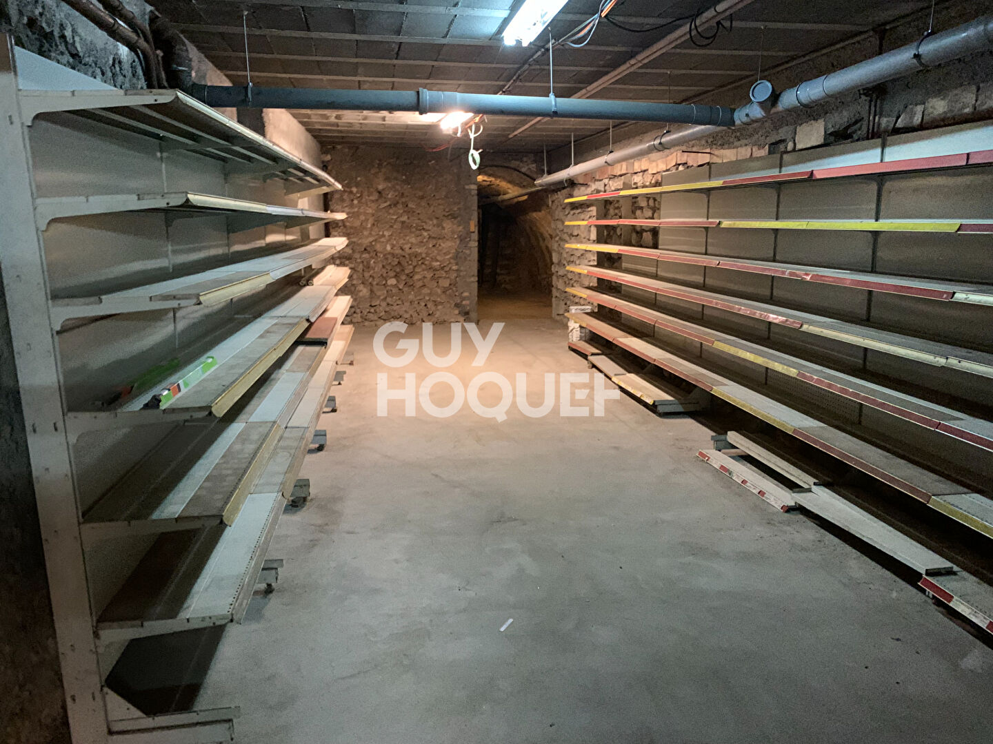 À louer - locaux de 150 m² à Châteaudun