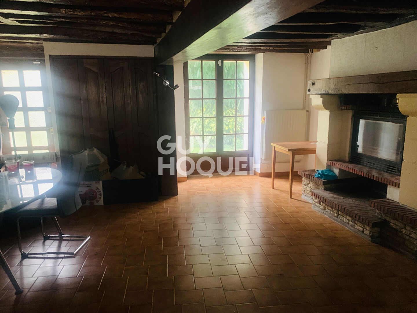 MAISON ANCIENNE AVEC TRAVAUX RECENTS