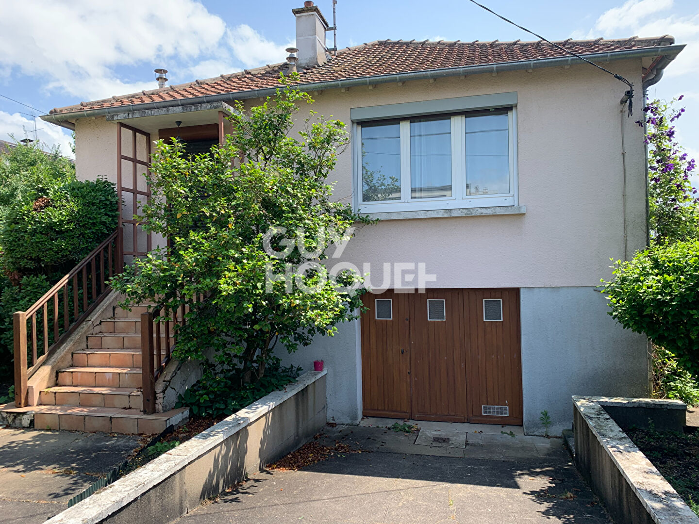 Charmante maison sur sous sol à CHATEAUDUN