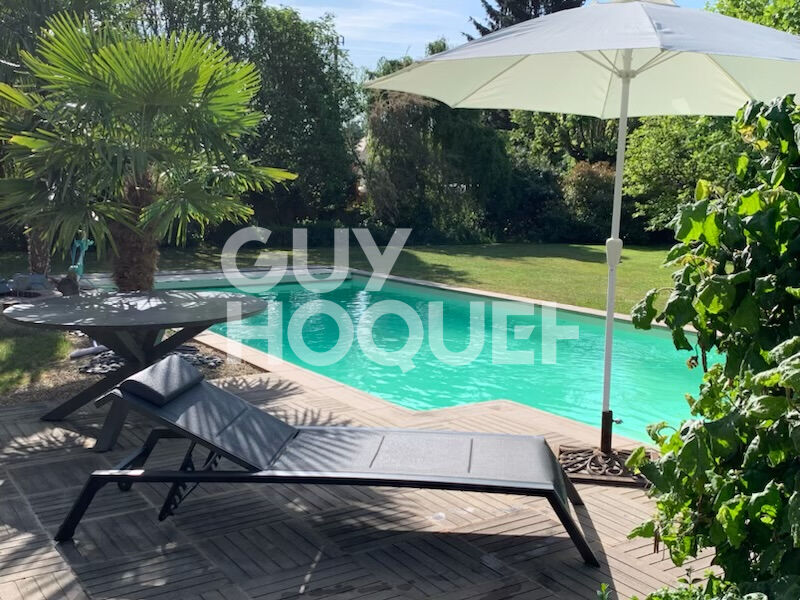 Longère avec piscine Vallée de la Conie