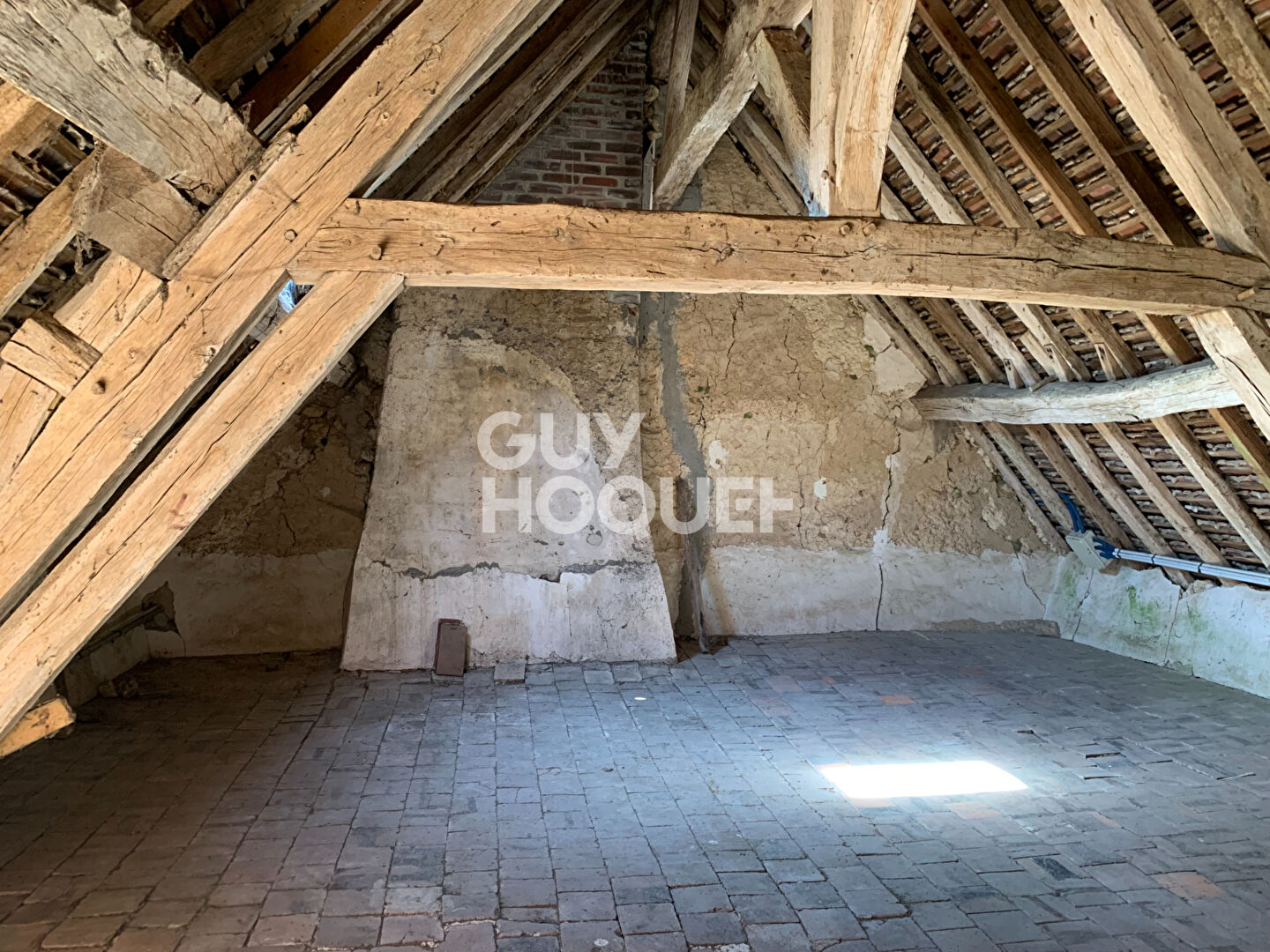 CLOYES-LES-TROIS-RIVIÈRES  Charmante longère en vente