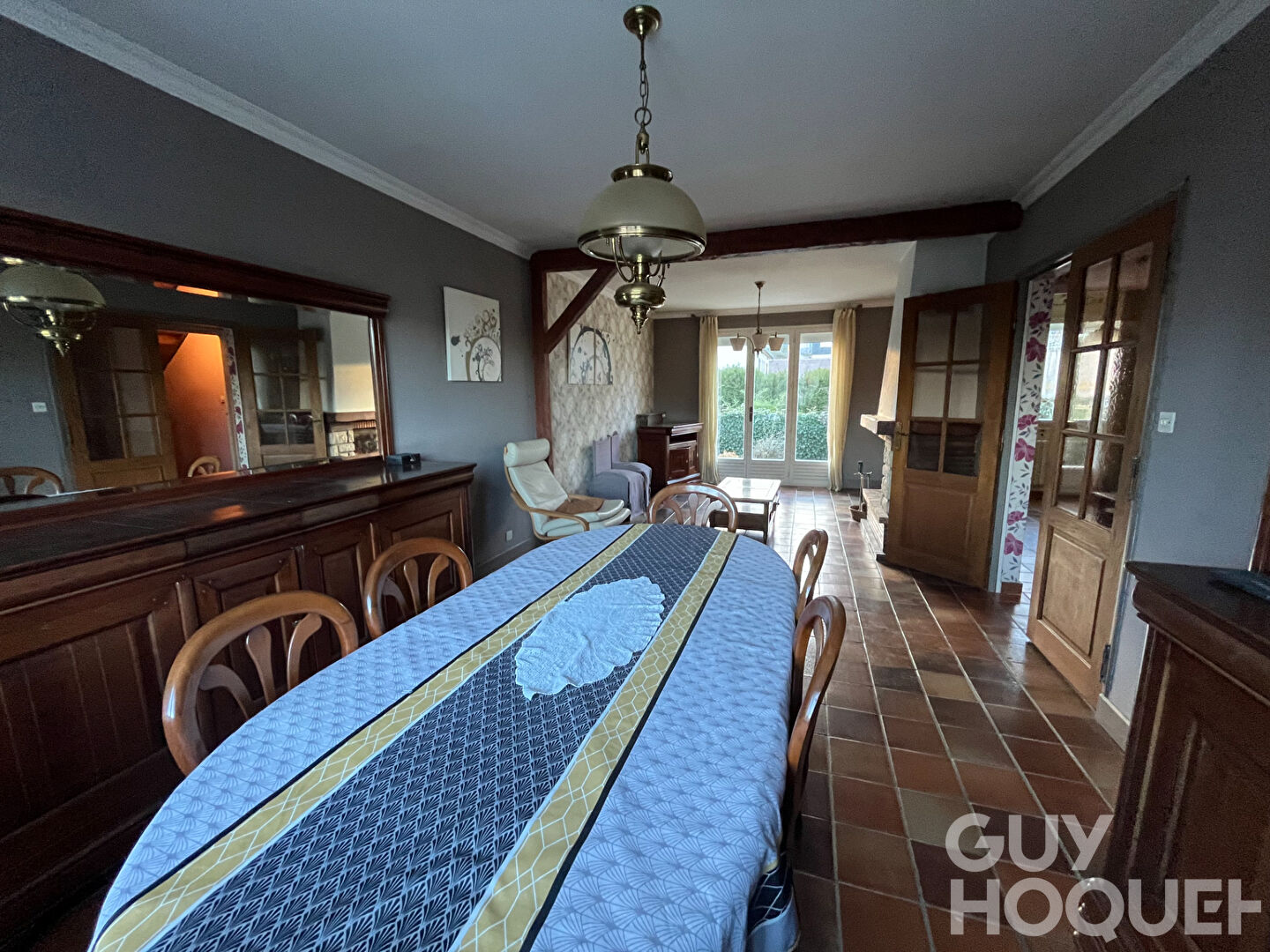 Maison à vendre à Châteaudun - 5 chambres, bon état