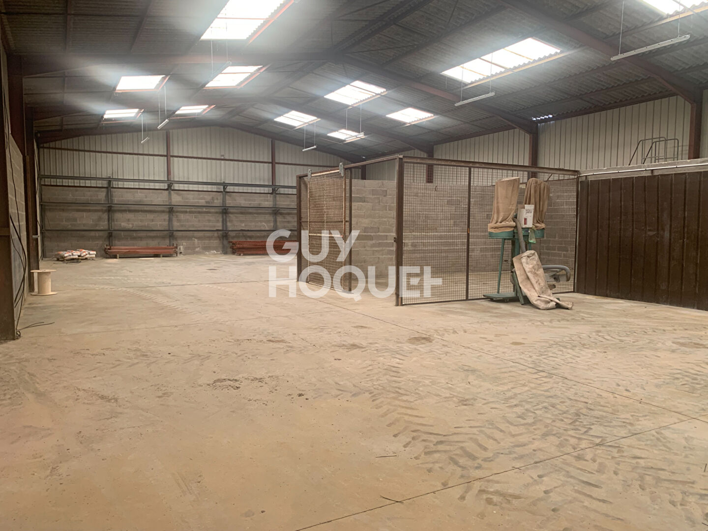 Local d'activité Chateaudun 267m2