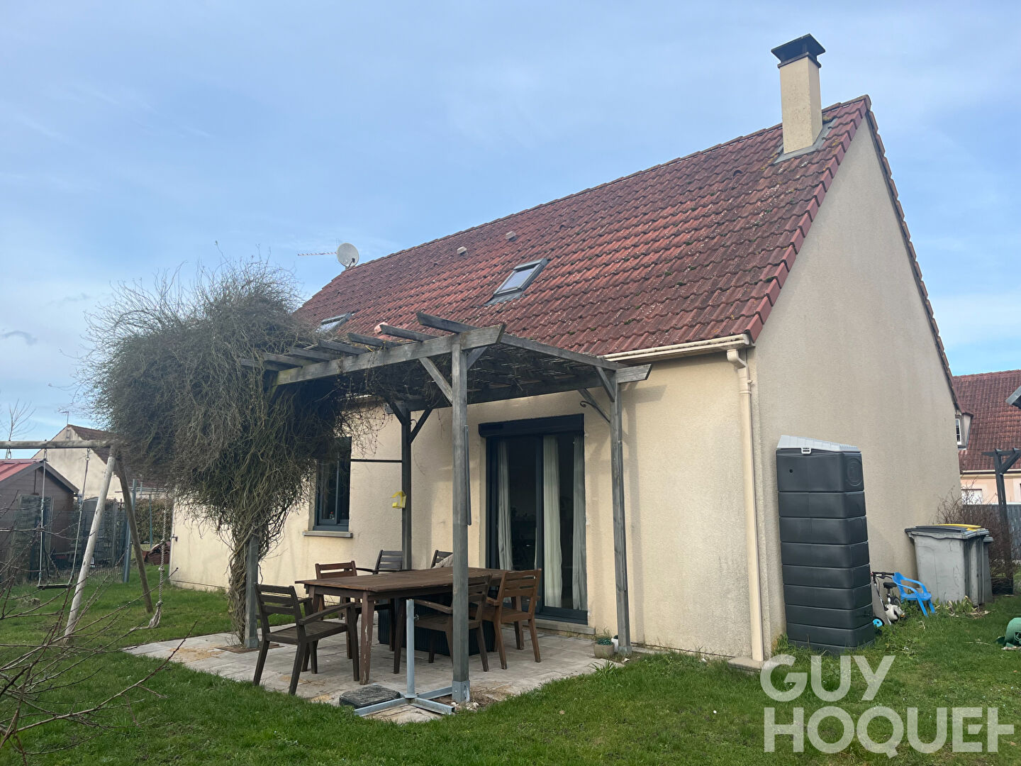 Pavillon familial à Bonneval - Beaux volumes et confort