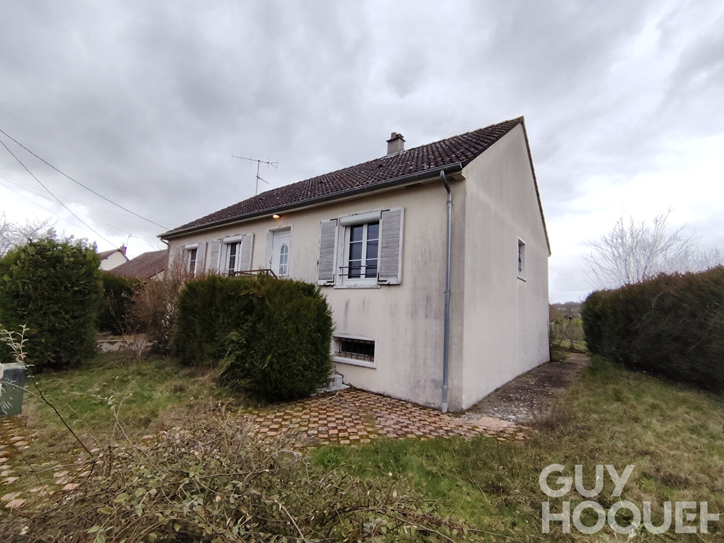À LOUER - Maison 4 pièces avec jardin