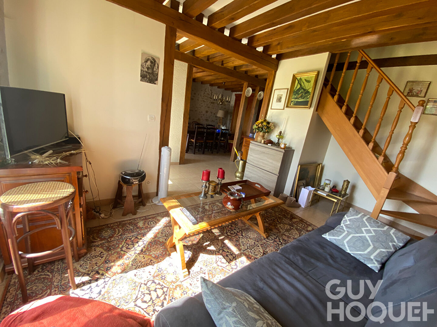 Maison en pierre proche de la forêt