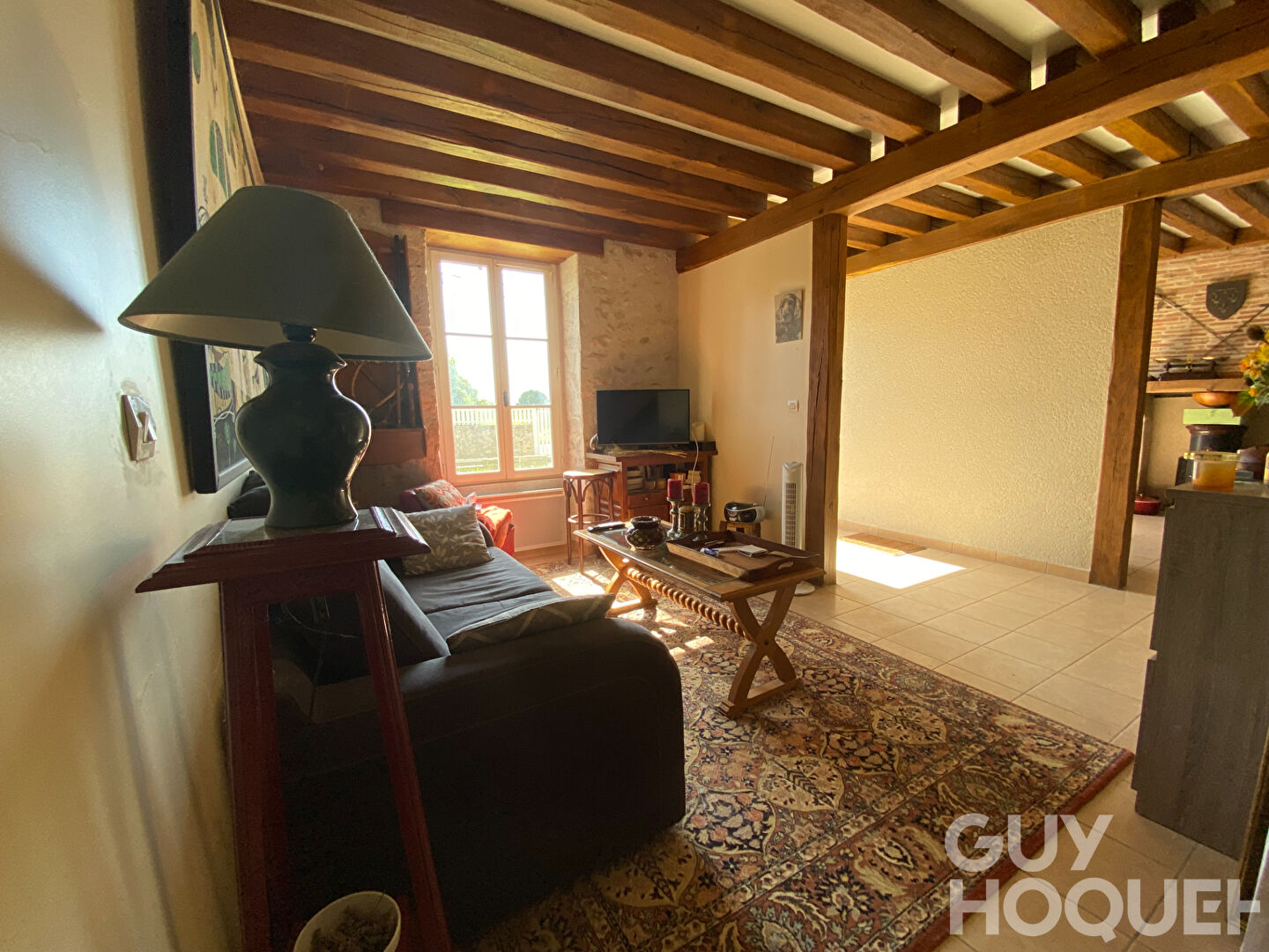 Maison en pierre proche de la forêt