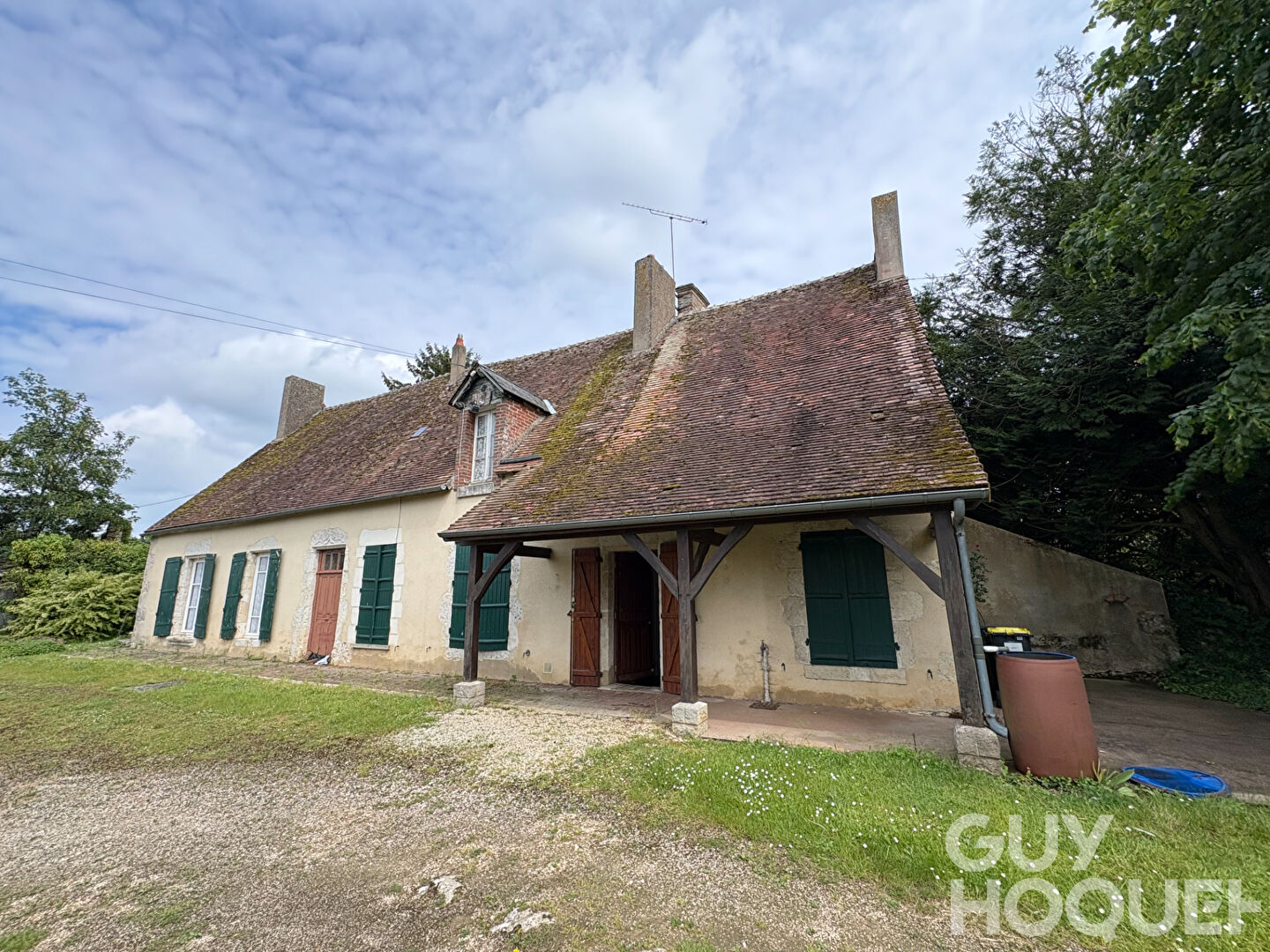 Ancien Château avec dépendances sur plus de 5 000 m² de terrain ? Ouzouer-le-Doyen