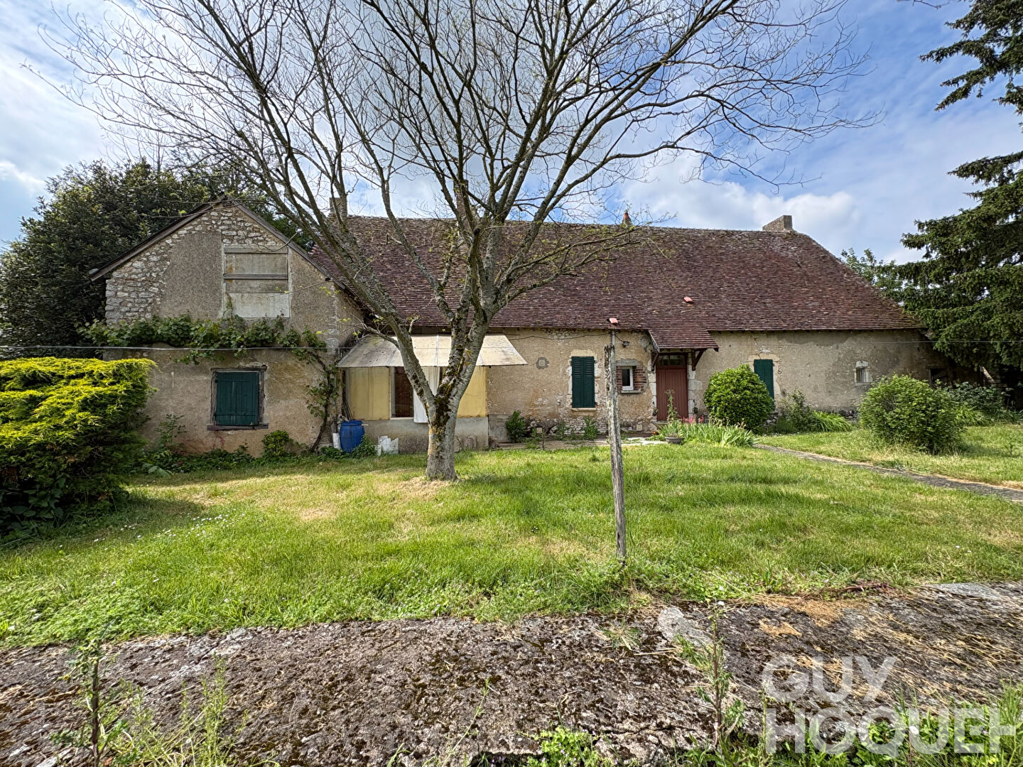 Ancien Château avec dépendances sur plus de 5 000 m² de terrain ? Ouzouer-le-Doyen