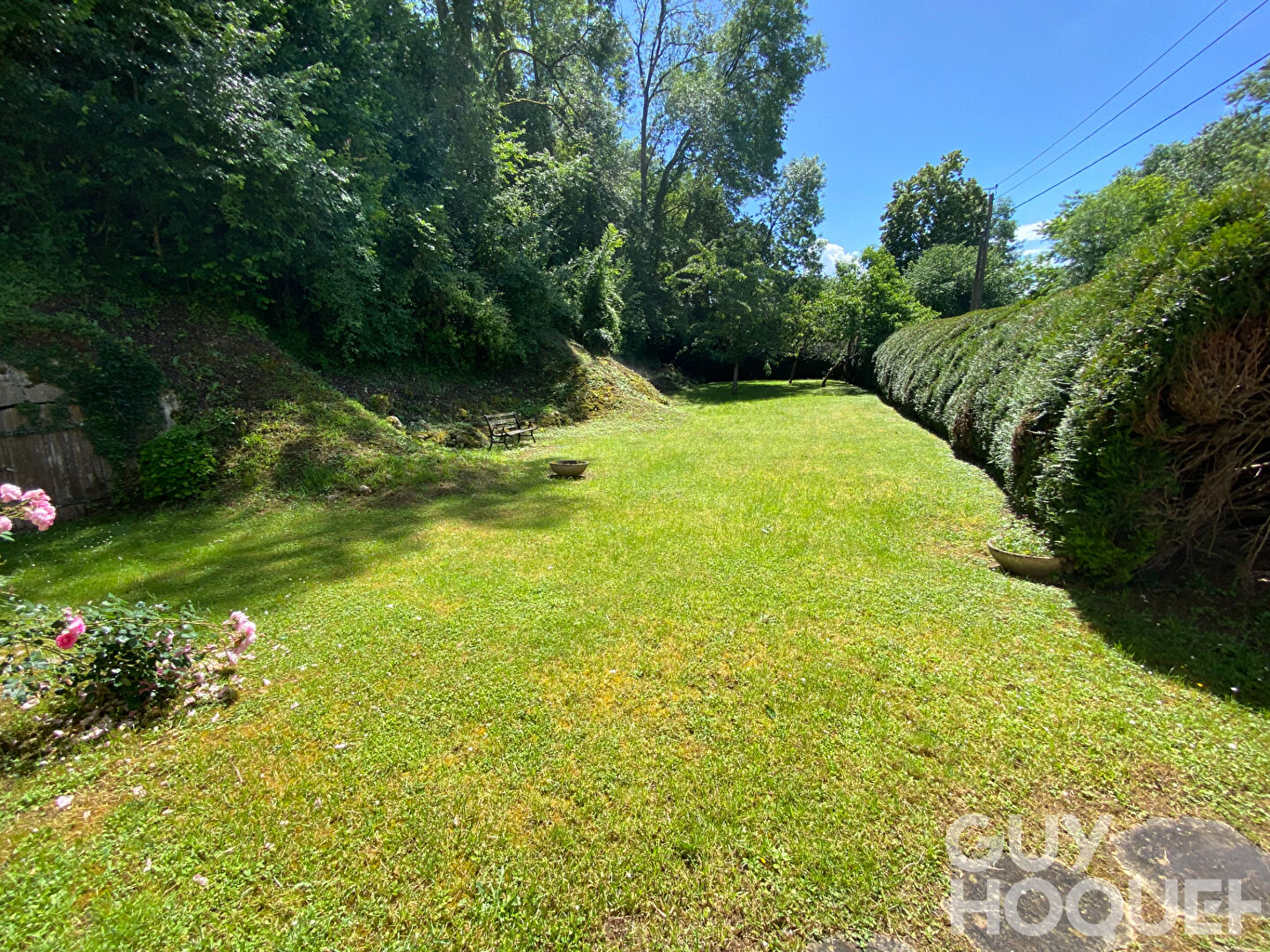 Ancien relais de charme avec terrain arboré et bord de Loir