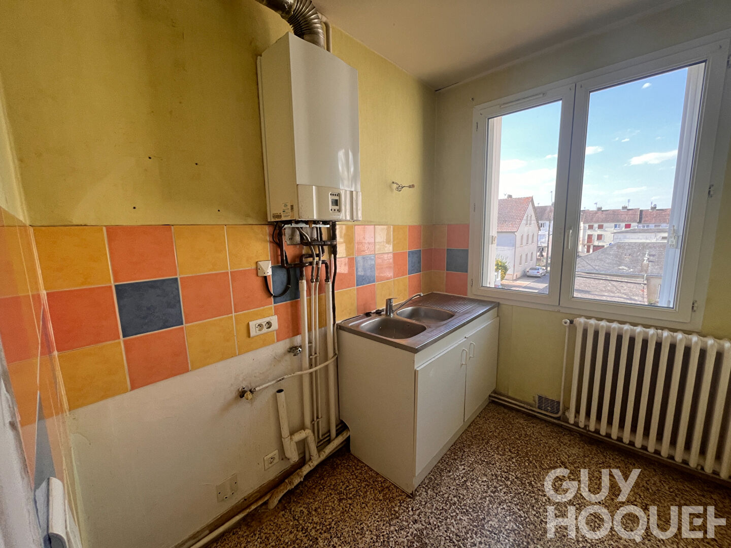 À vendre à CHATEAUDUN (28200), appartement de 47 m².
