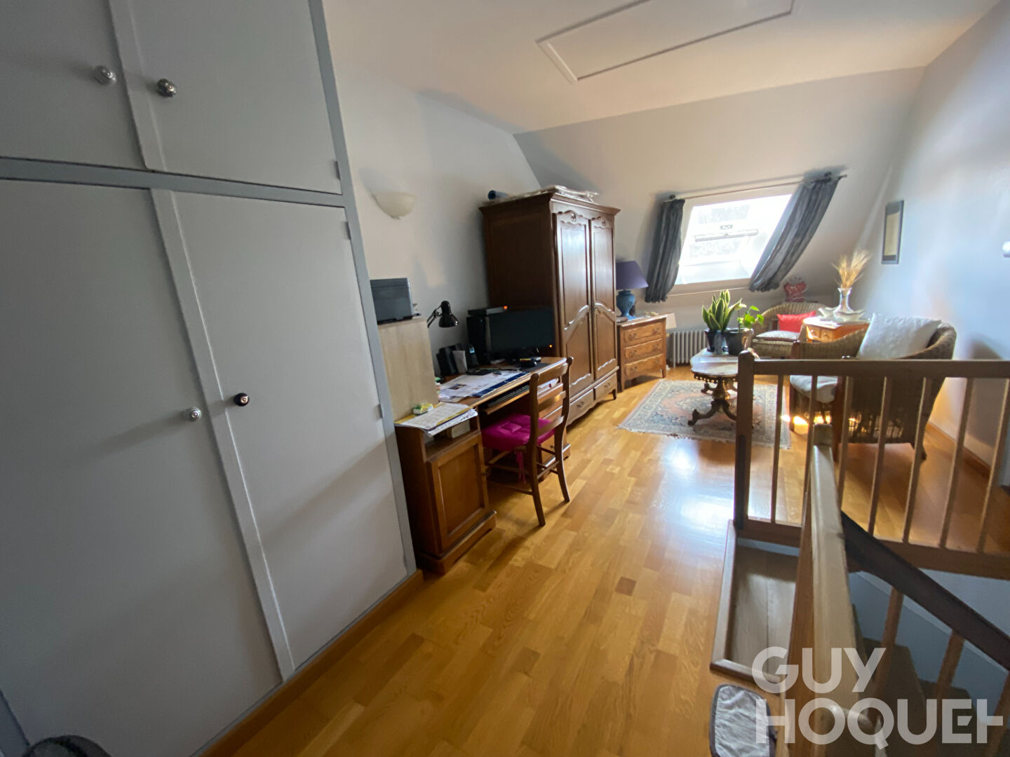 Châteaudun centre-ville Maison de ville avec 4 chambres, 42 m² de séjour
