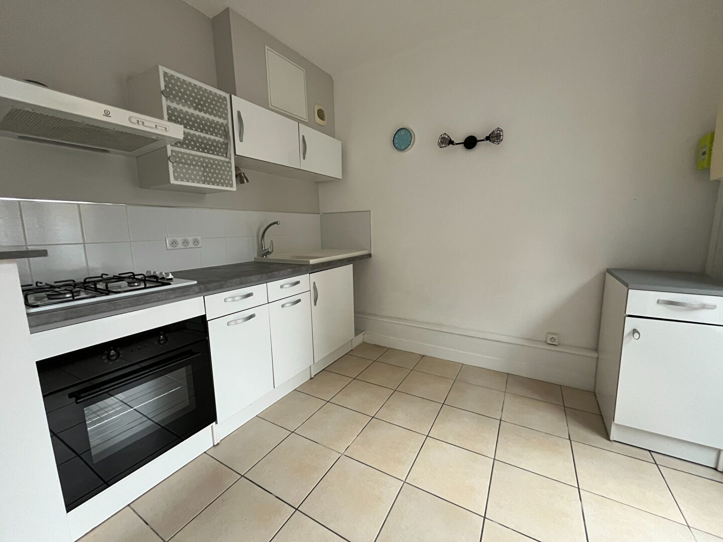 Appartement Miniac Morvan 2 pièce(s) 31.5 m2