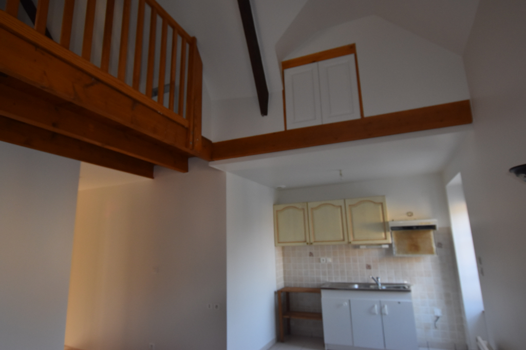 Appartement SAINT-BROLADRE 3 pièces 46.57 m²