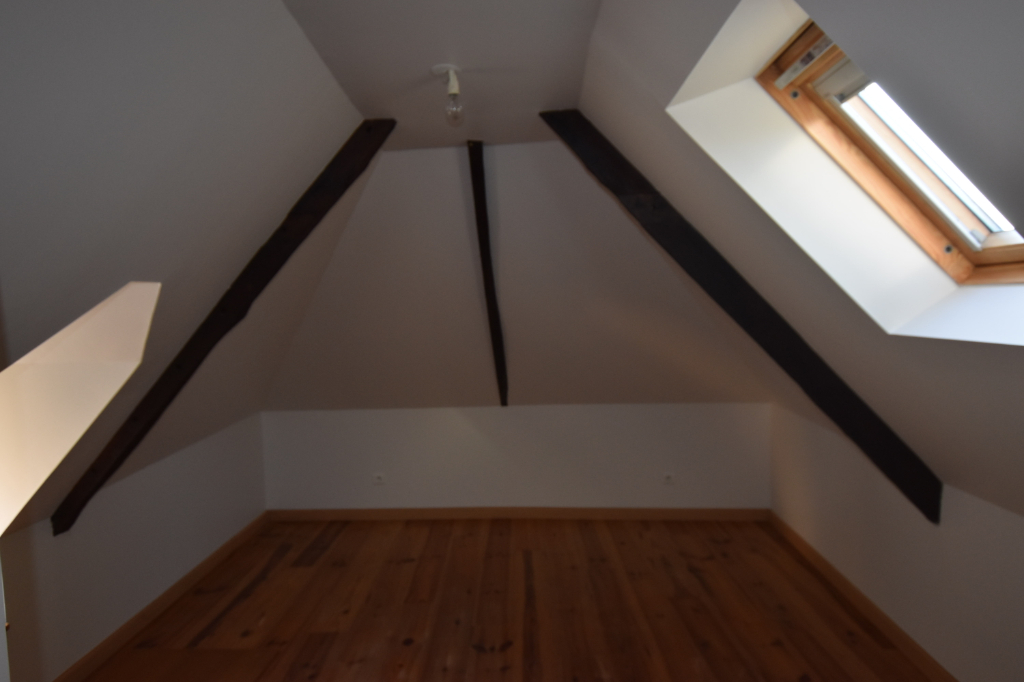 Appartement SAINT-BROLADRE 3 pièces 46.57 m²