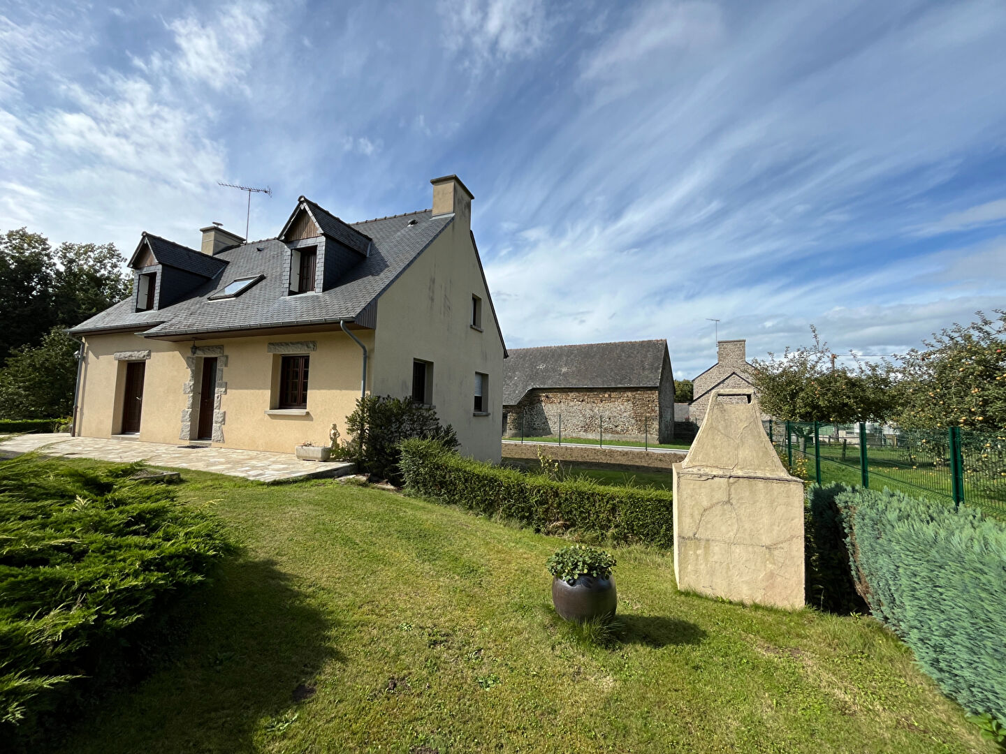 Maison Saint Broladre 6 pièce(s) 124 m2