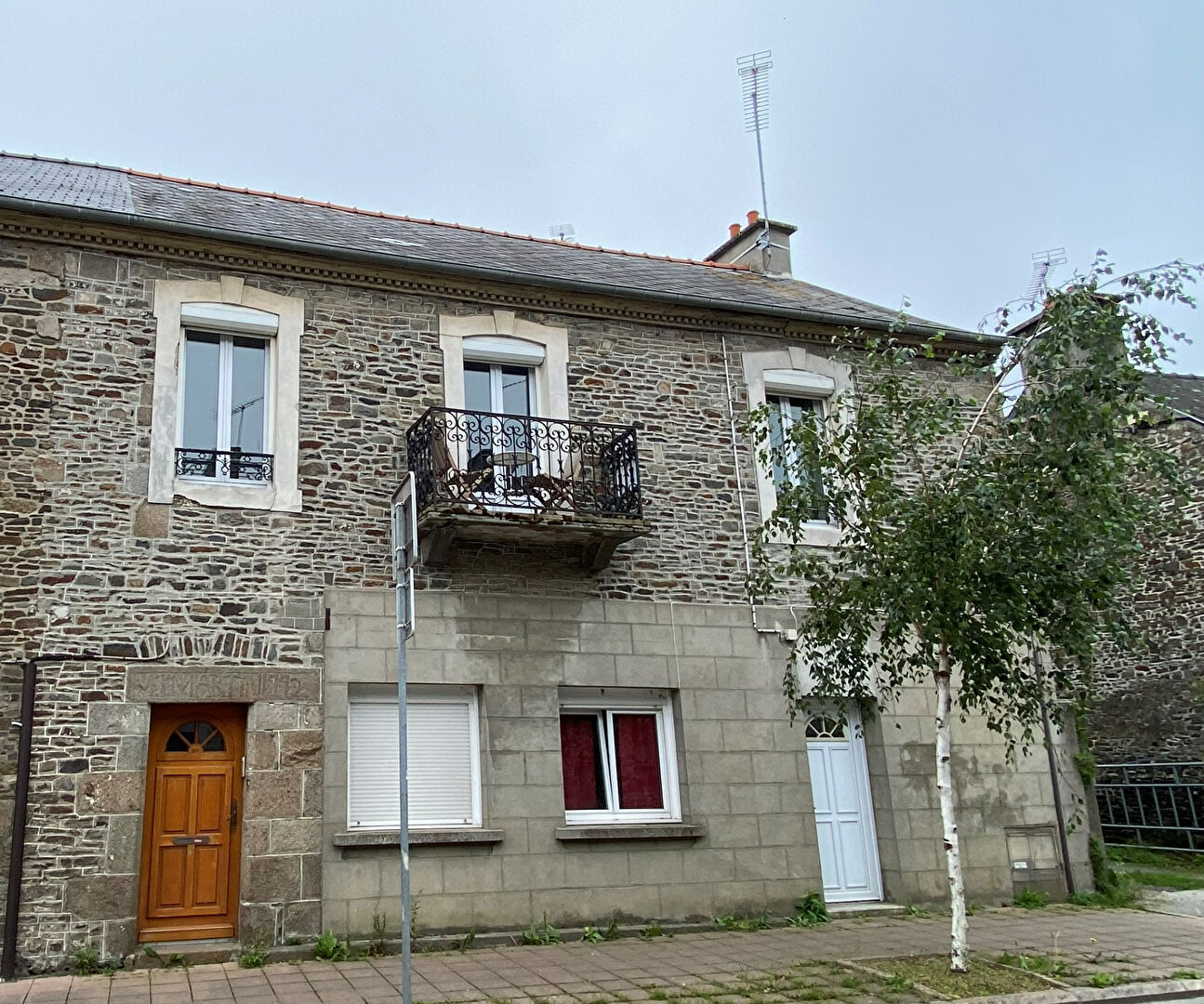 DOL DE BRETAGNE - Immeuble de rapport