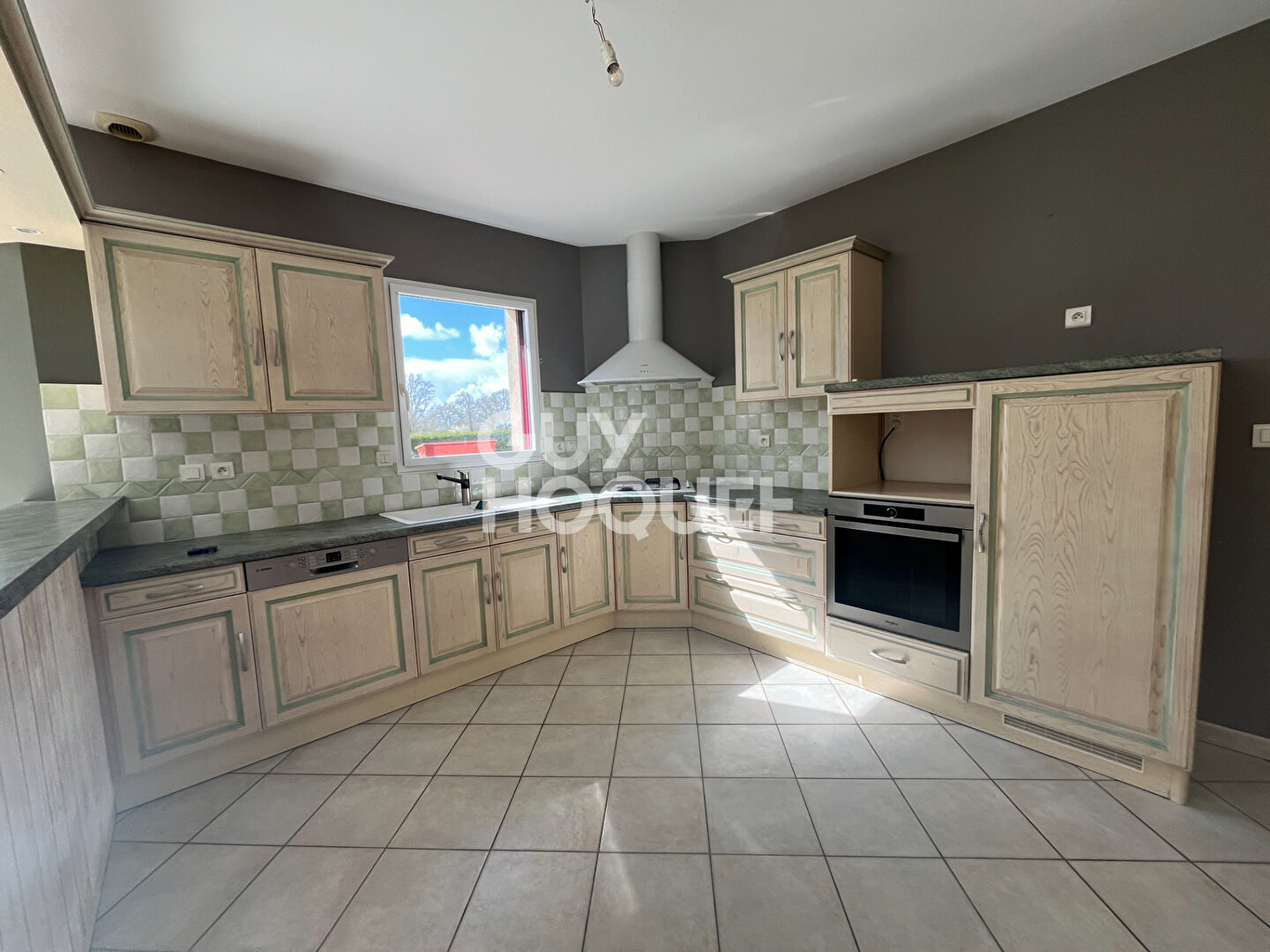 Maison Epiniac 6 pièce(s) 152.08 m2