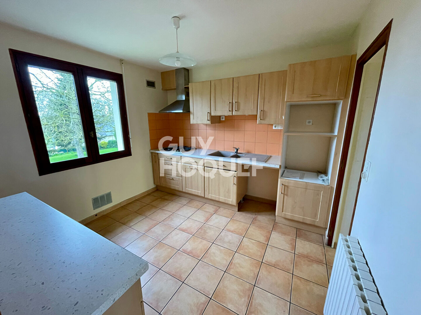 ROZ LANDRIEUX - EXCLUSIVITE !