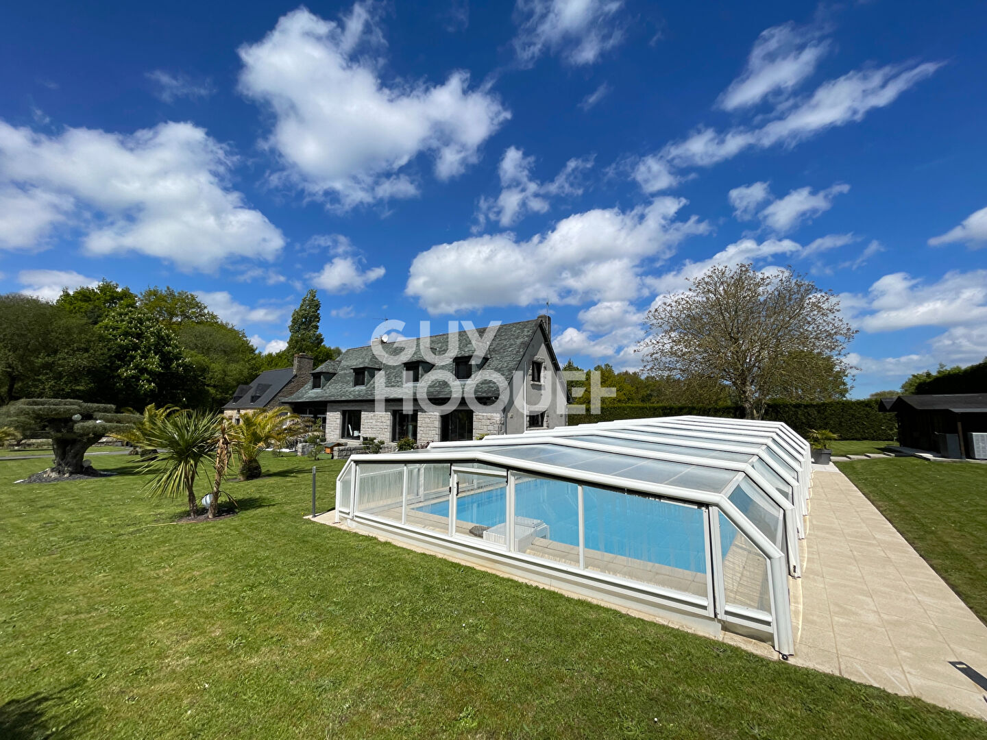 A 10 Minutes de DOL DE BRETAGNE