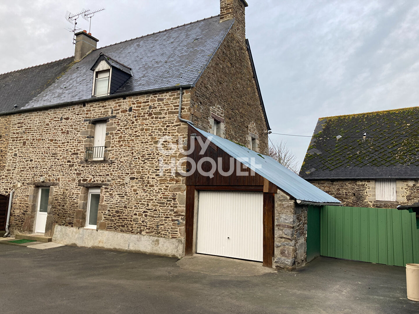 Appartement Saint Broladre 2 pièce(s) 46.6 m2