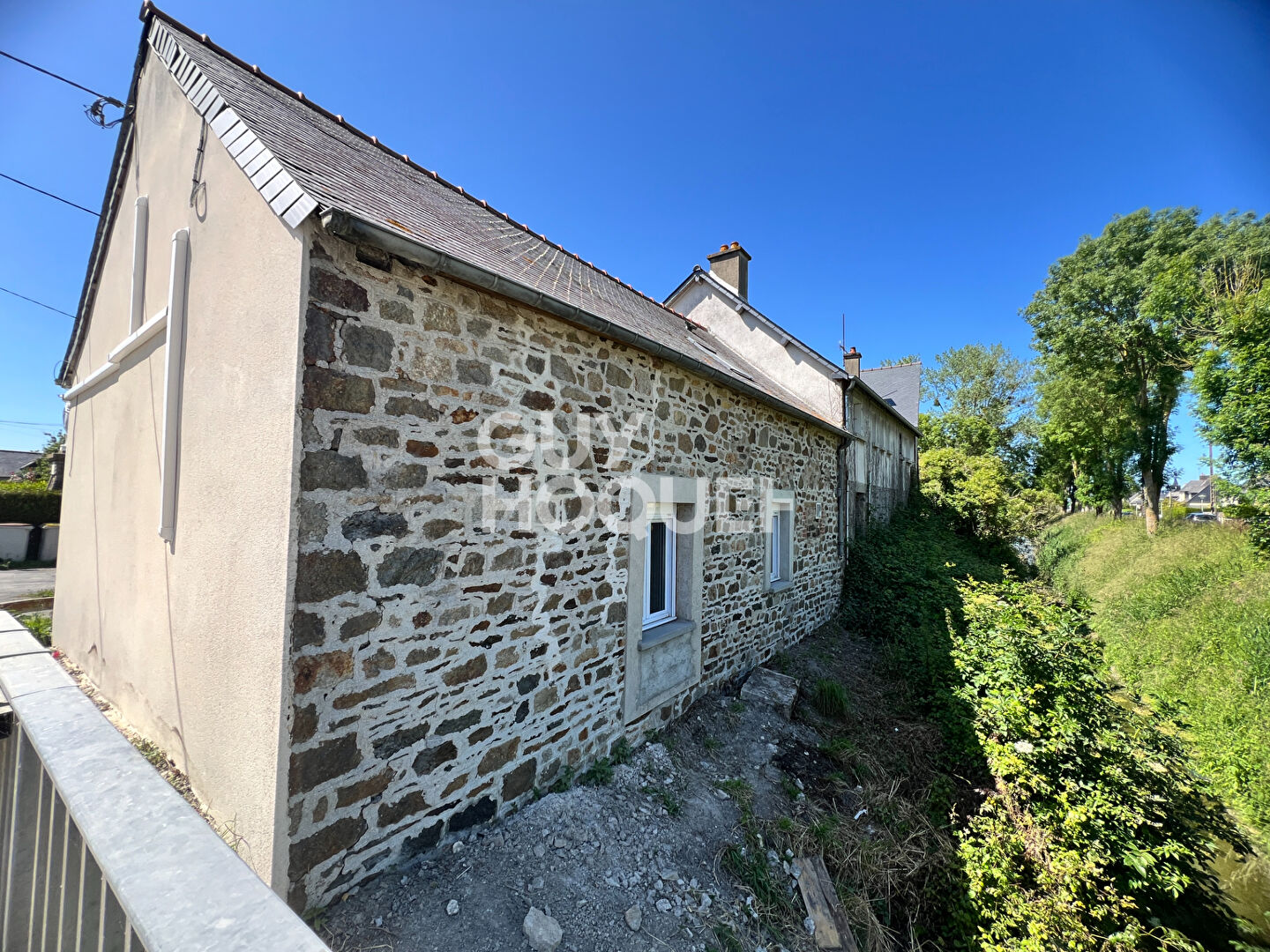 LA FRESNAIS - Exclusivité