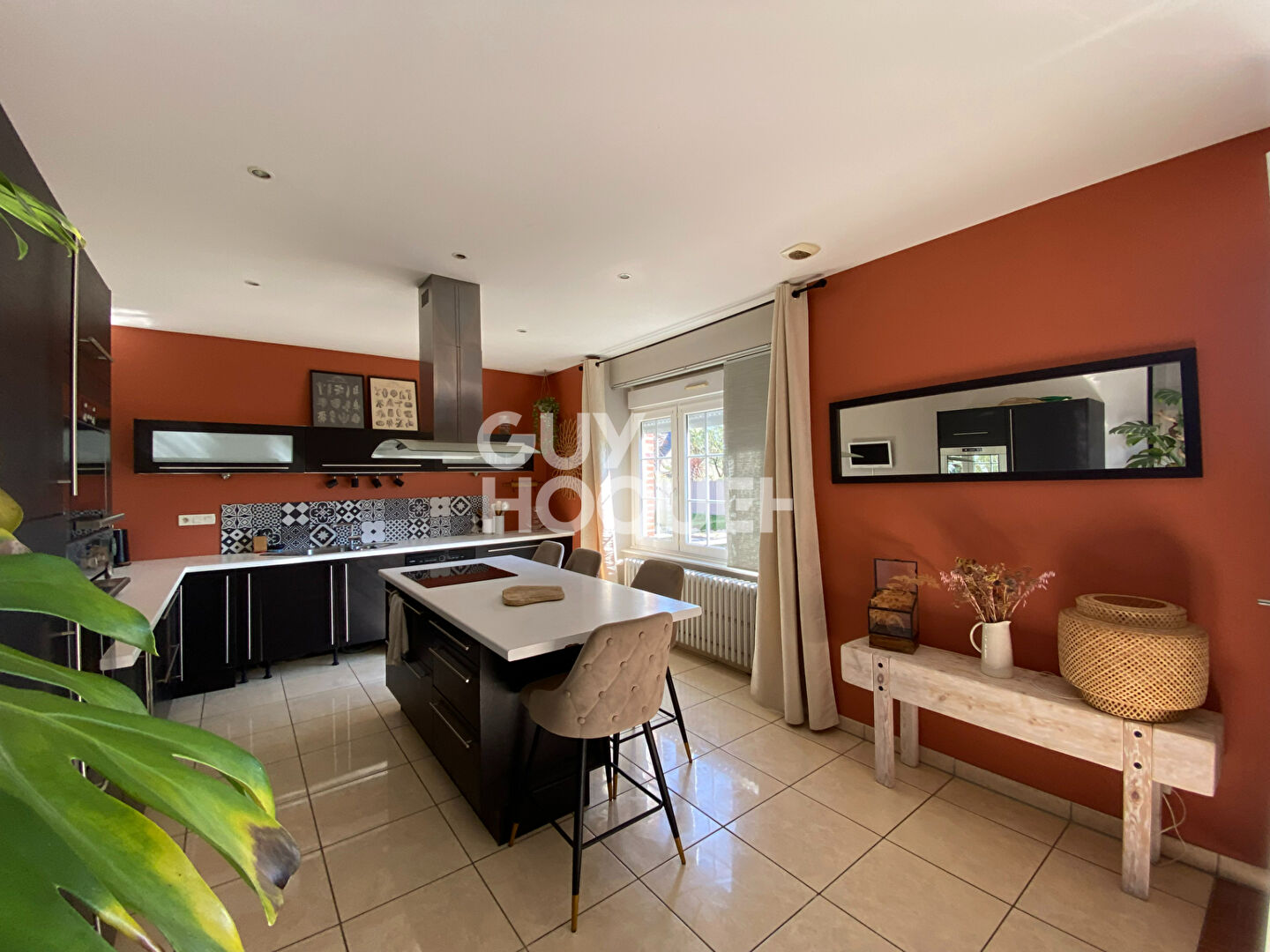 SAINT GUINOUX- EXCLUSIVITE