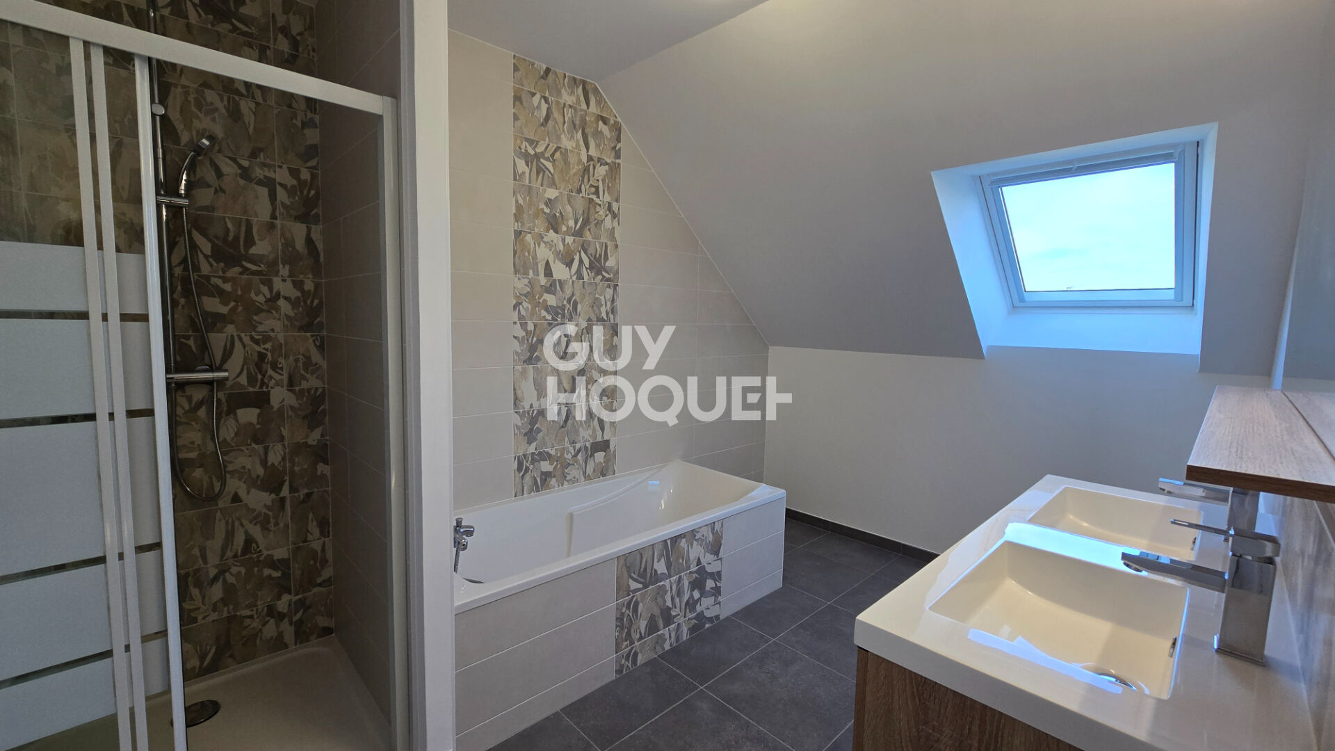 Maison Dol De Bretagne 5 pièce(s) 102.38 m2