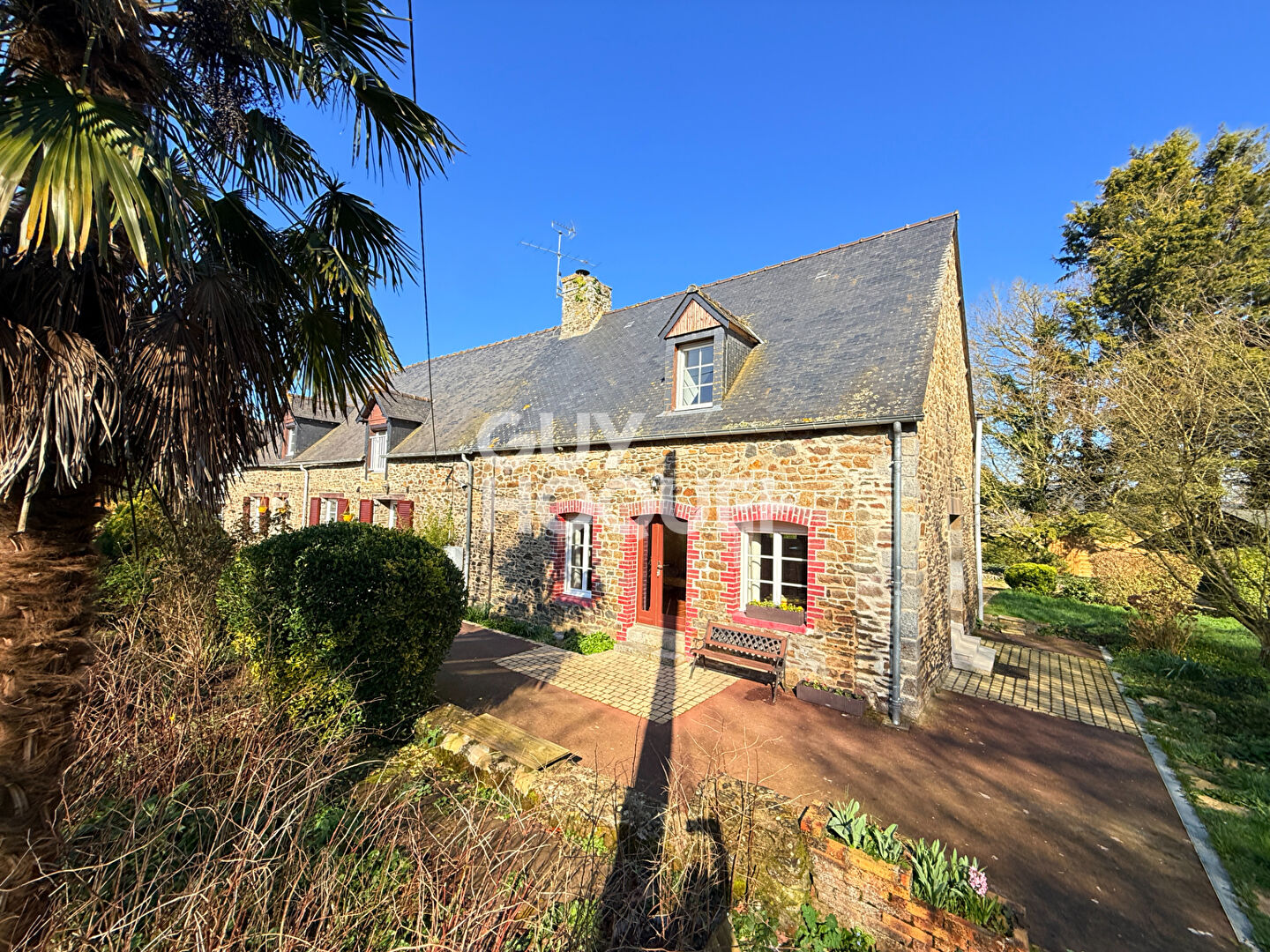 MINIAC MORVAN - EXCLUSIVITE !