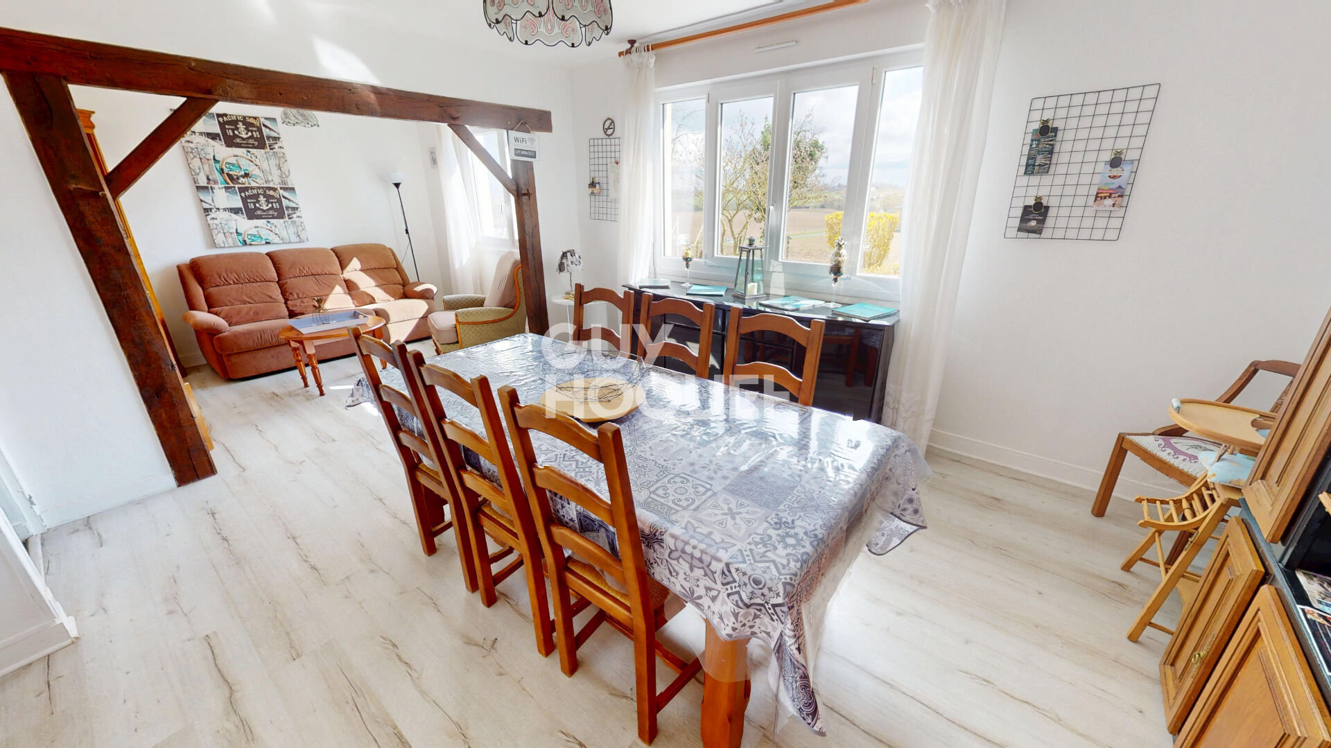 SAINS - Exclusivité