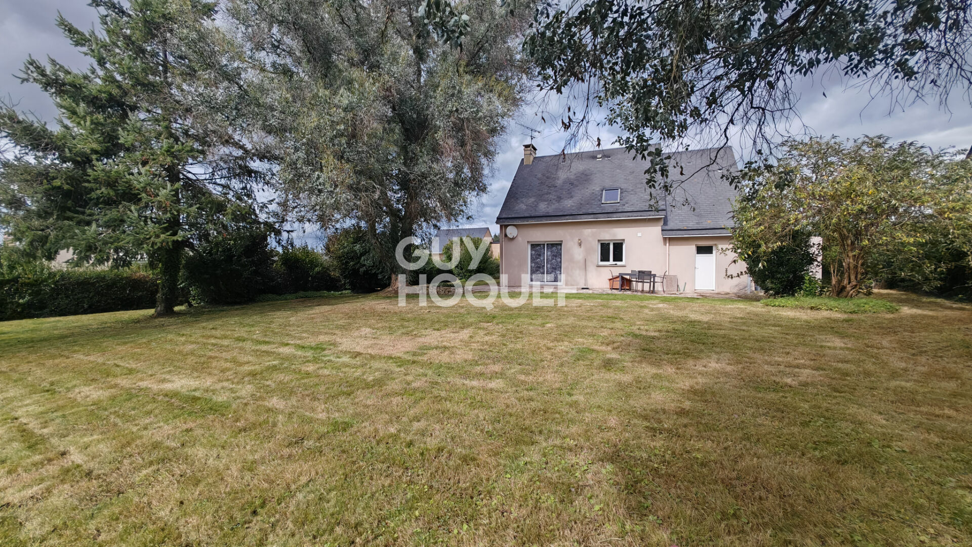 ROZ SUR COUESNON - EXCLUSIVITE