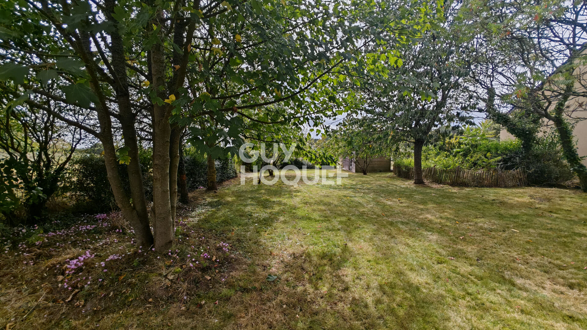 ROZ SUR COUESNON - EXCLUSIVITE