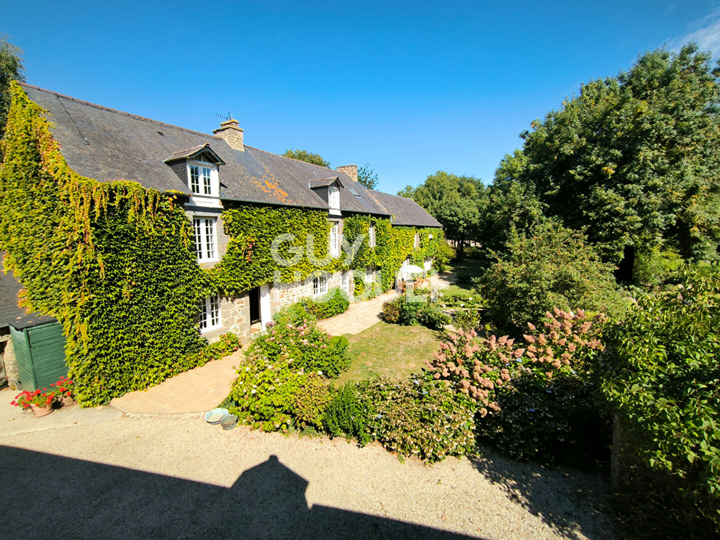 Demeure MINIAC-MORVAN