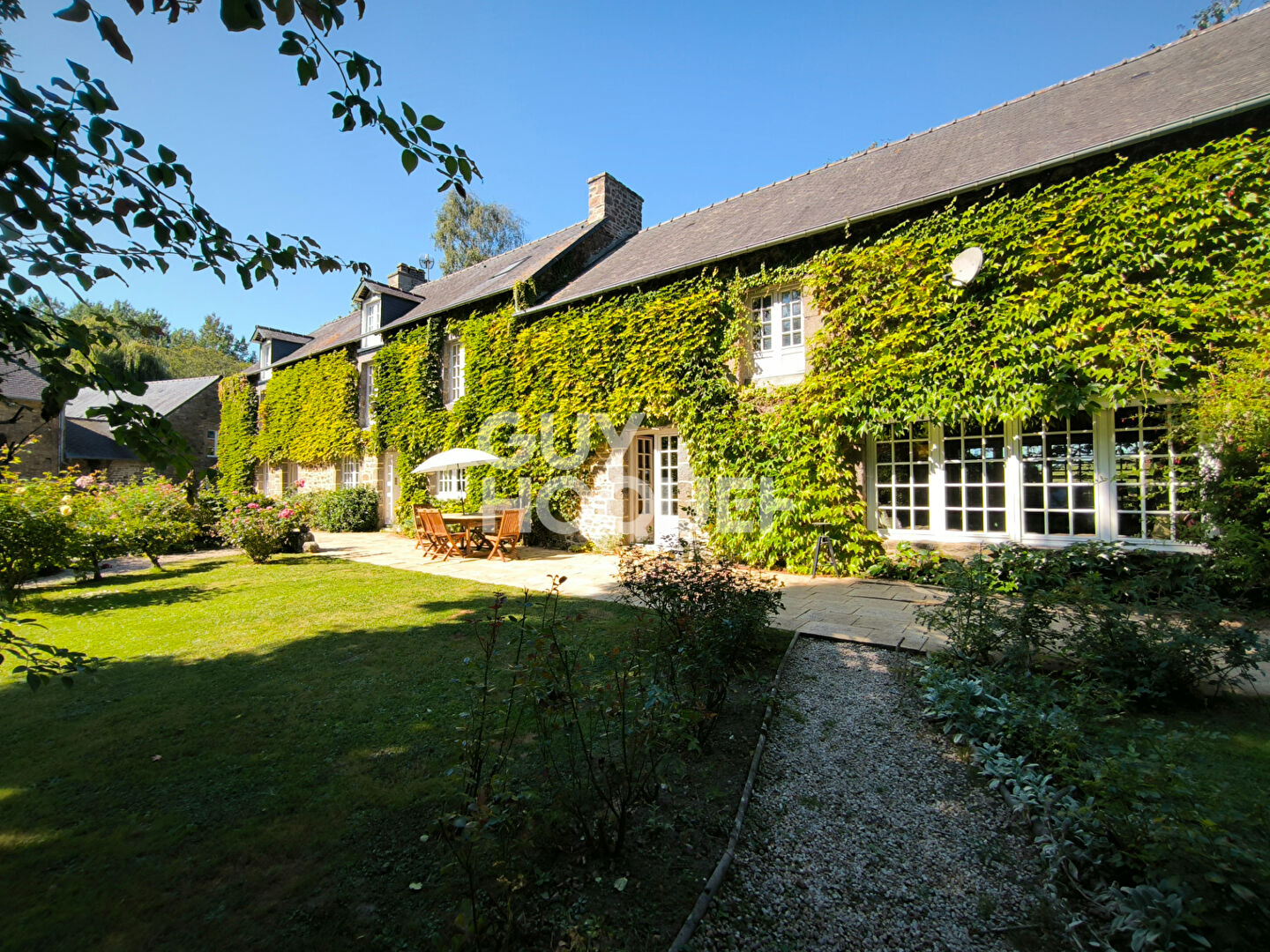 Demeure MINIAC-MORVAN